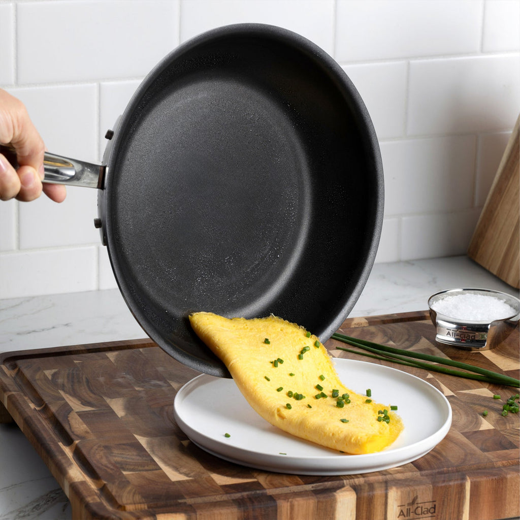All-Clad D5 Non-Stick Frying Pan