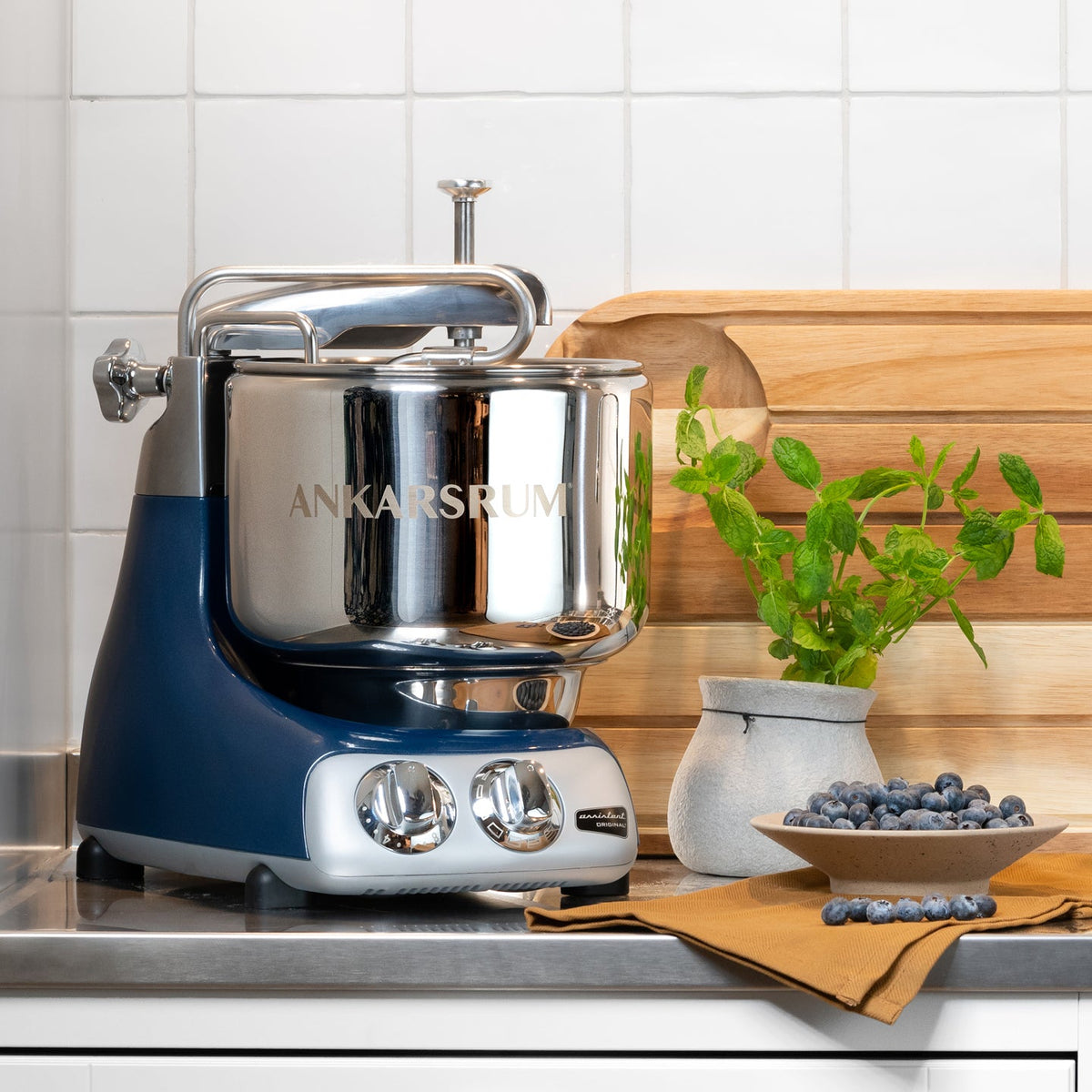 Ankarsrum Stand Mixer / Ocean Blue