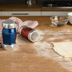 Marcato Flour Dispenser / Red