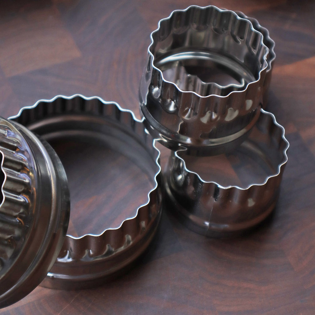 Silverwood Bakeware Double Sided Stainless Steel Cutter
