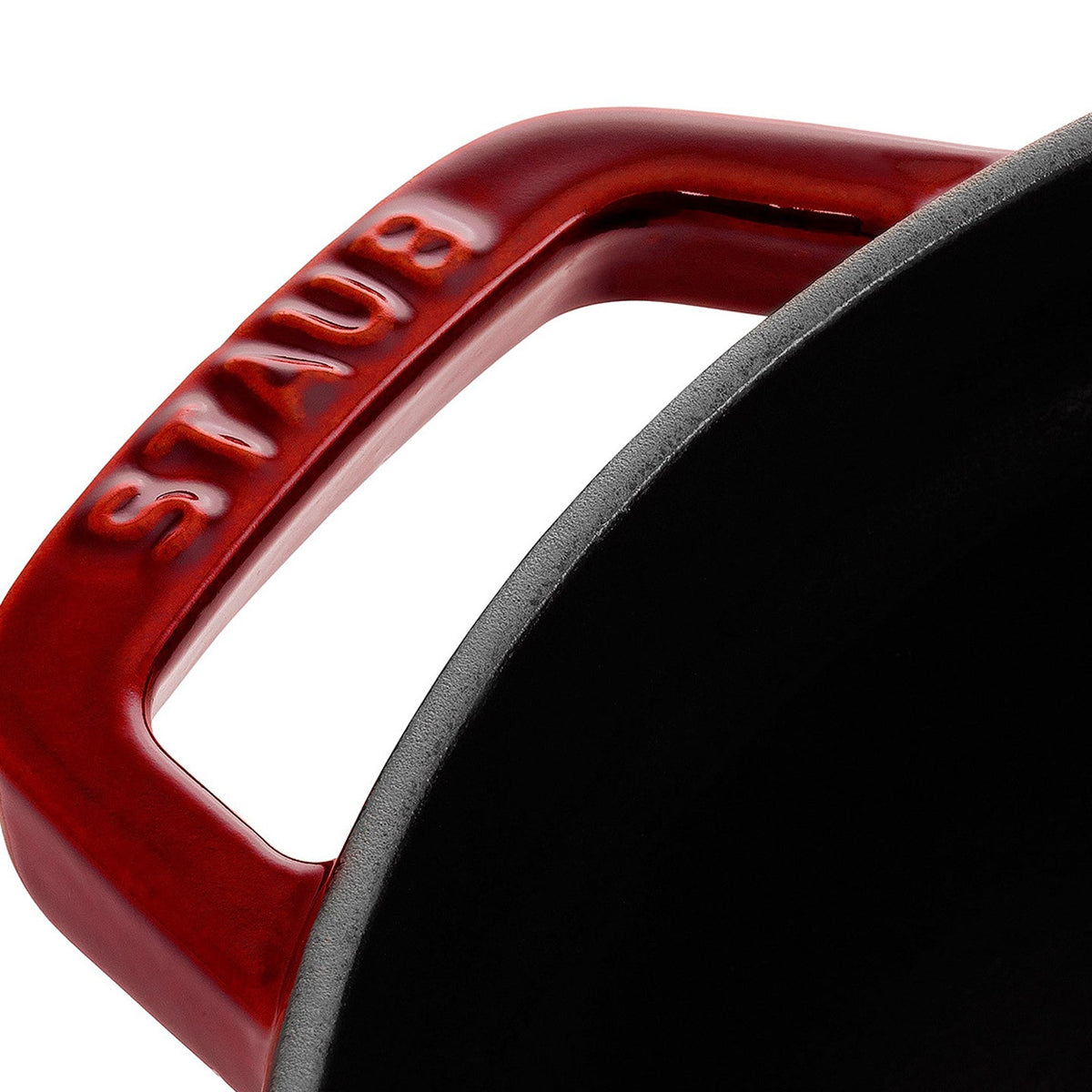 Staub Cast Iron Cocotte / Grenadine