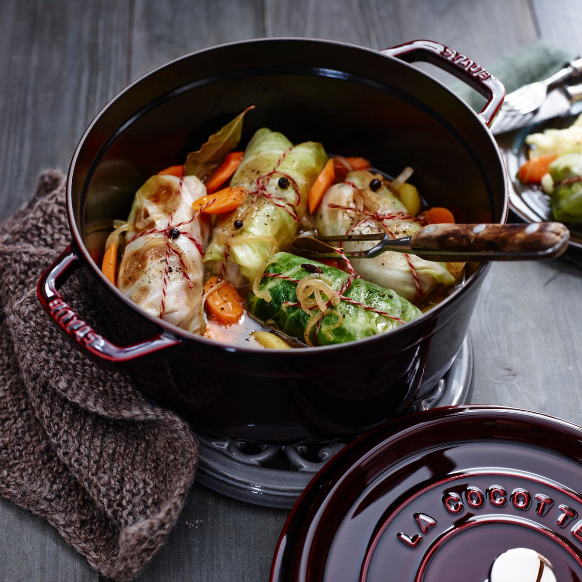 Staub Cast Iron Cocotte / Grenadine