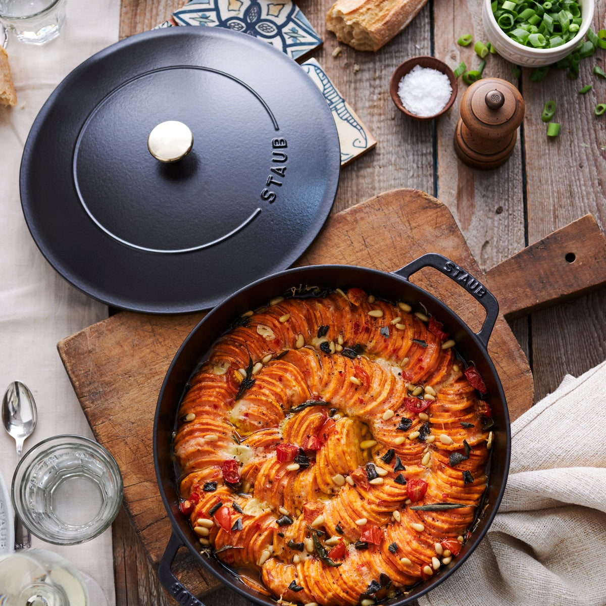 Staub Cast Iron Saute Casserole Pan / Black