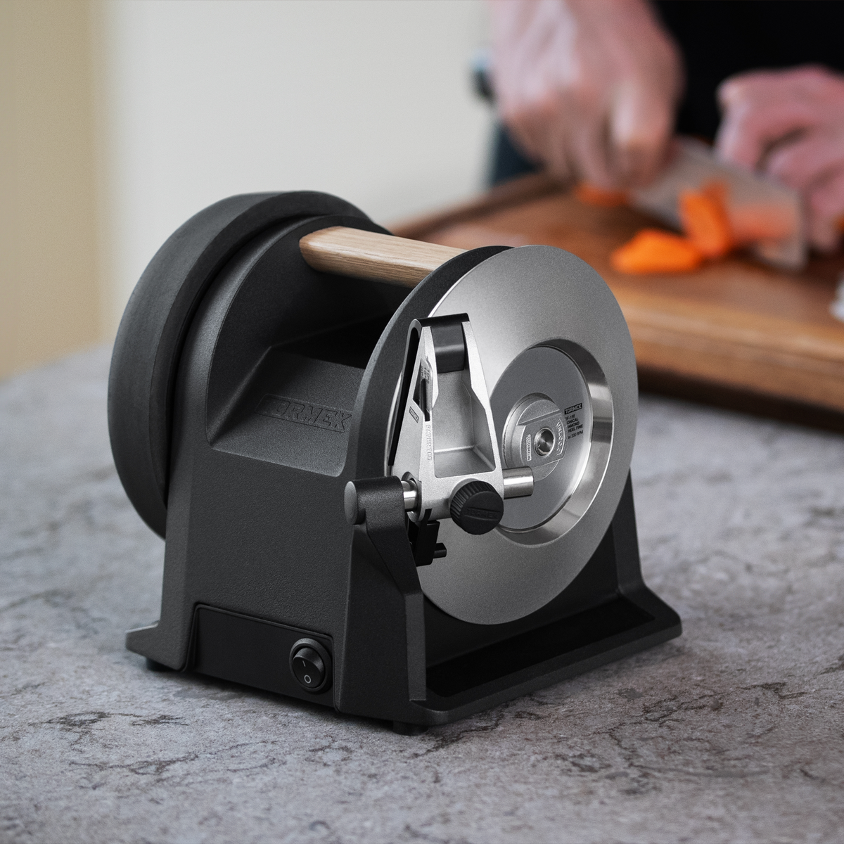 Tormek T-1 Kitchen Knife Sharpener / Carbon Black
