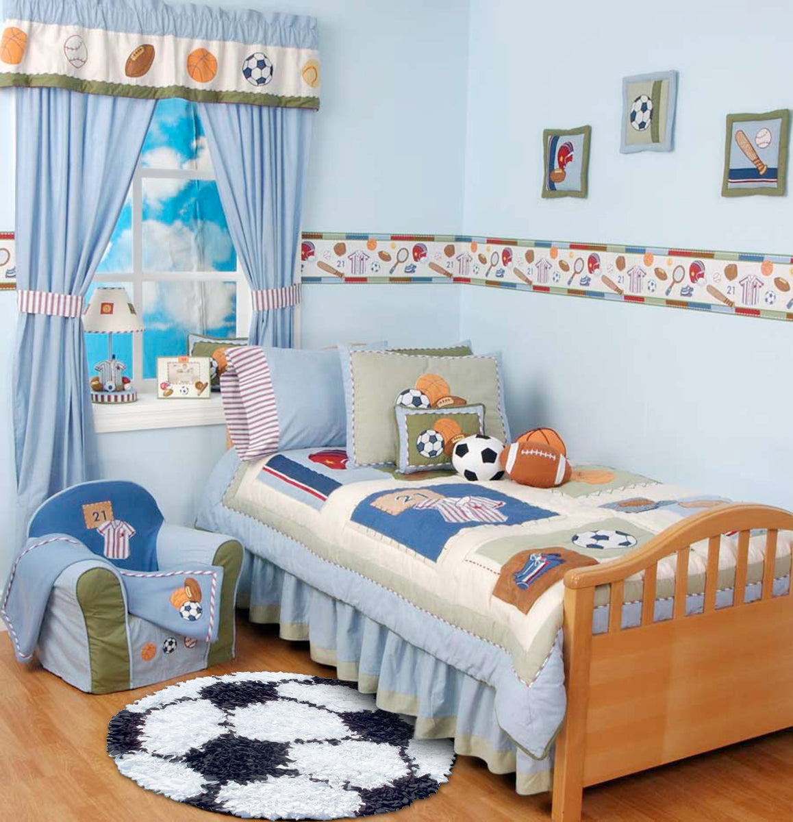 3 – 4ft Round Black and White Soccer Ball High Pile Shag Rug for Kids’ Bedroom