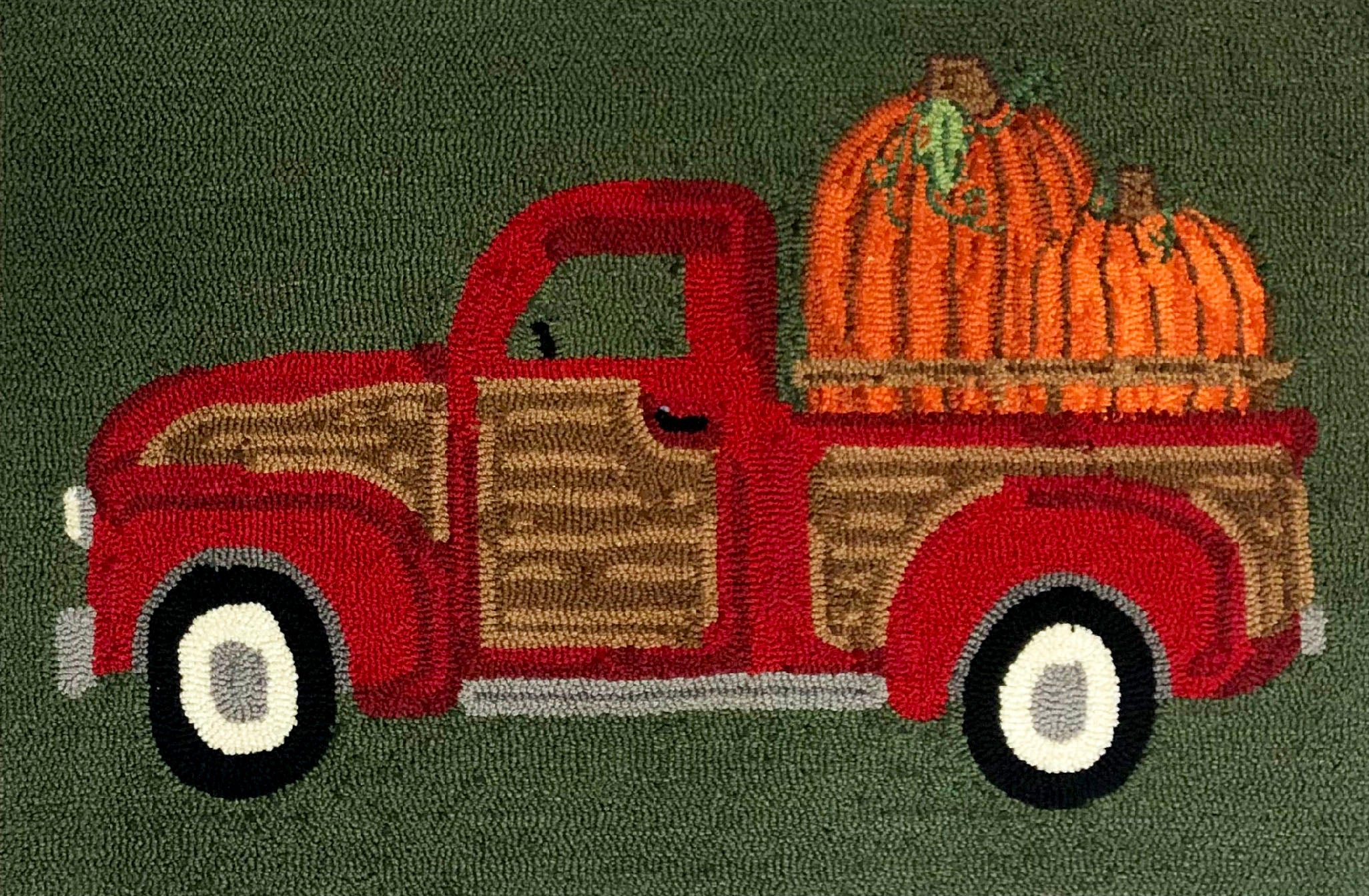 Vintage Harvest Truck Polypropylene Area Rug in Bold Colors for Indoor Spaces