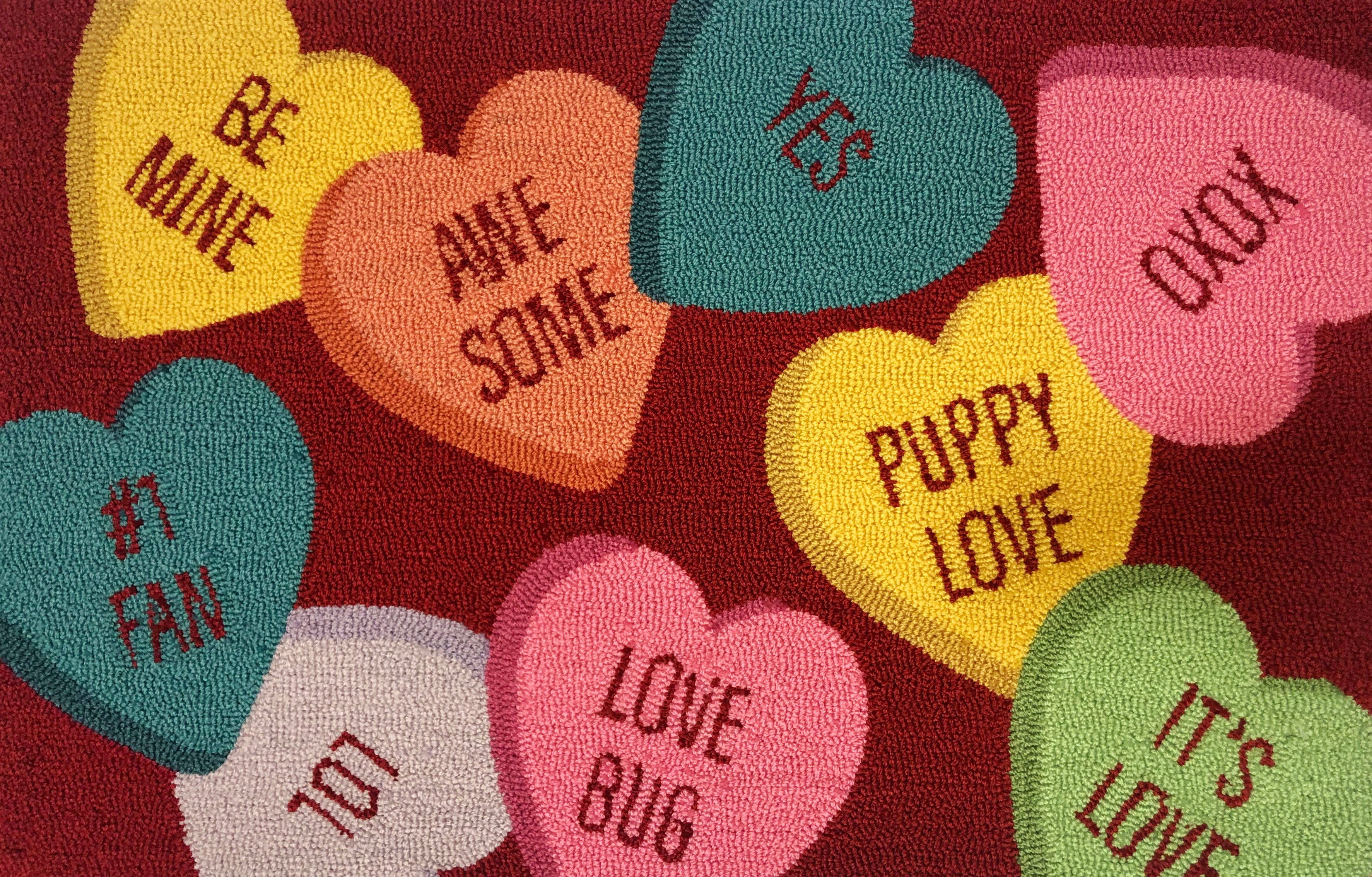 Modern Playful Multicolor Heart - Shaped Area Rug for Indoor Use