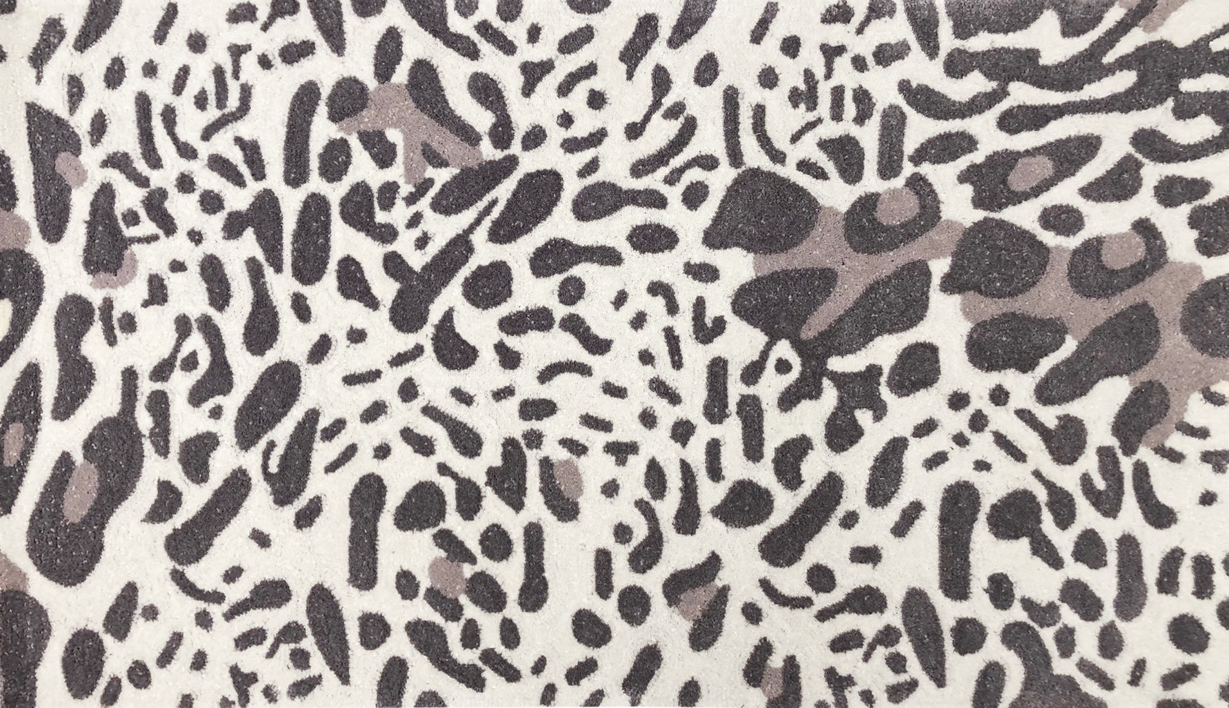 Large Modern Abstract Animal Print Area Rug in Neutral Colors